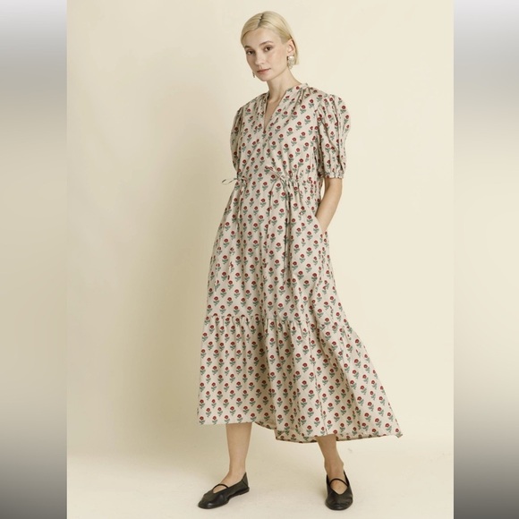 AUREUM Dresses & Skirts - AUREUM Cream Floral Dress with Red Accents like new